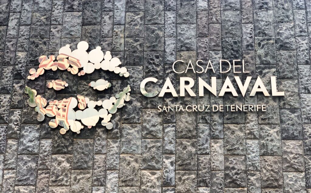 casa del carnaval 21