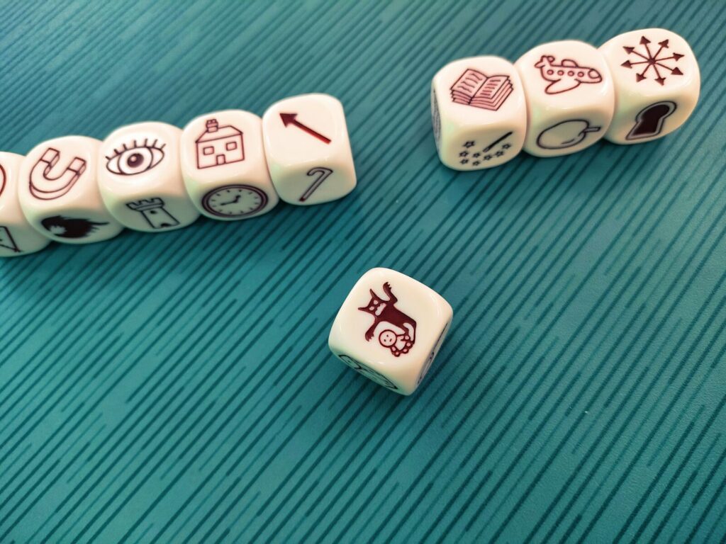 story cubes (11)