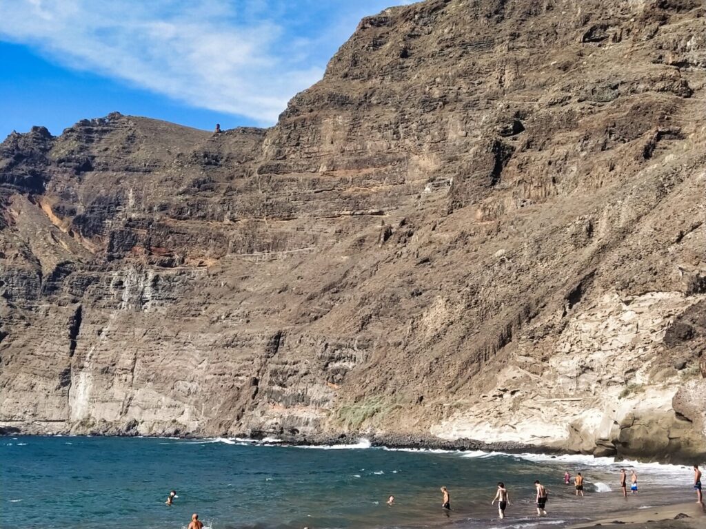 plaże na Teneryfie Playa de Los Gigantes