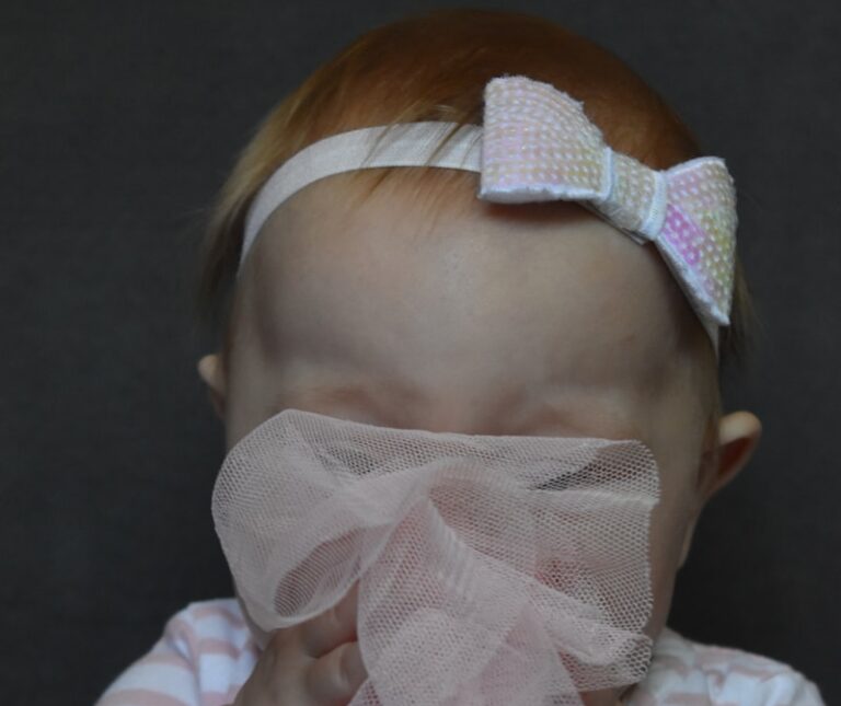 nauka wydmuchiwania nosa u dziecka