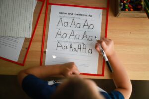 po co dziecku pisanie odreczne korzysci rozwojowe