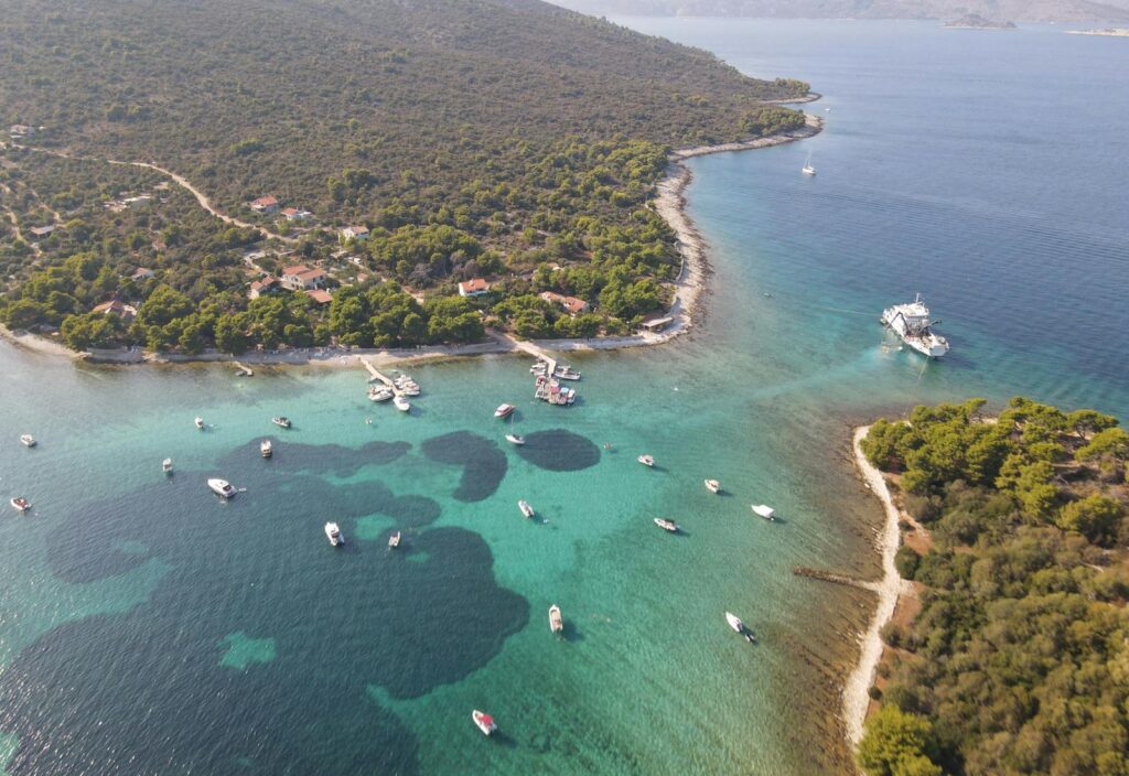 ksamil z dziećmi
