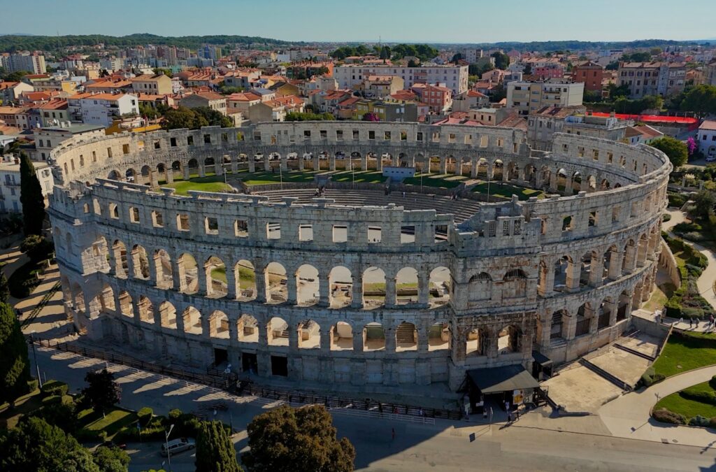 Pula z dziećmi